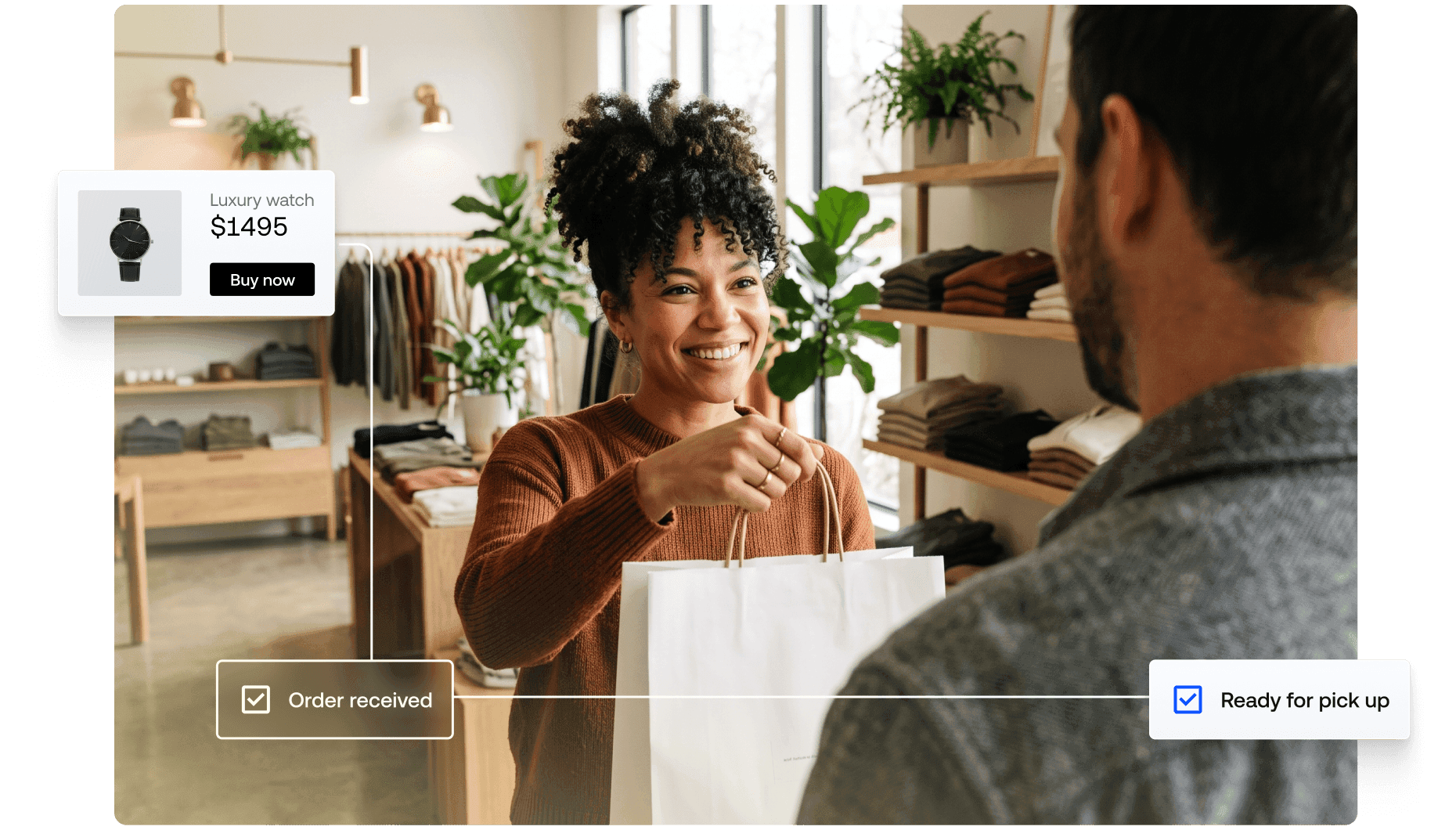 Un employé du Commerce de détail remet un sac à provisions en papier blanc à un client à l'intérieur d'une boutique.